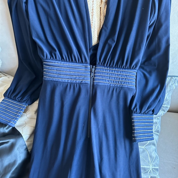 Zhivago Ready Gown Size 2/Extra Small - Picture 10 of 11